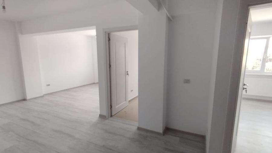Apartament cu 2 camere decomandat în Popas Păcurari