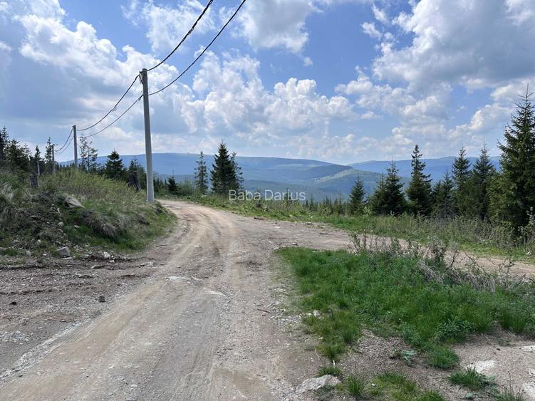 Vand teren la Buscat, Baisoara, aproape de partie.