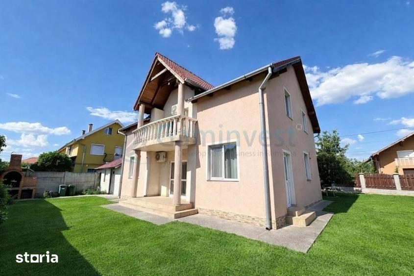 Casă cu 5 camere cu Teren 572 Mp în Sântandrei