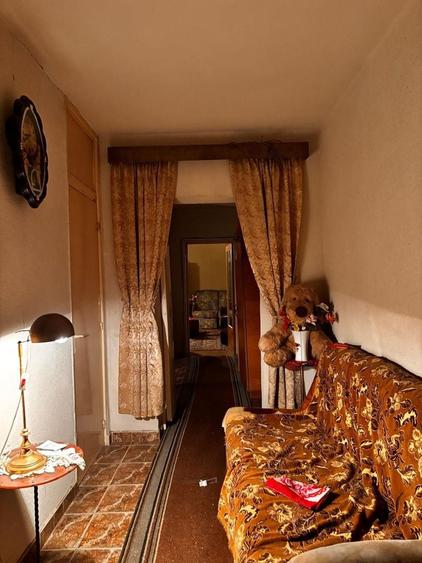Apartament cu 4 camere decomandat în Sebastian