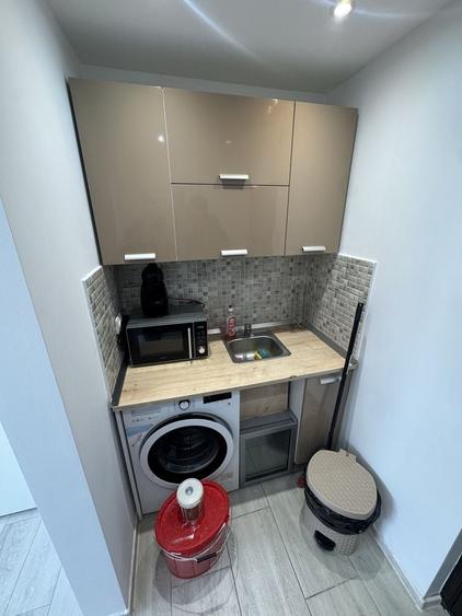 Garsoniera Etaju 1 Maratei renovata complet 22 mp - 2