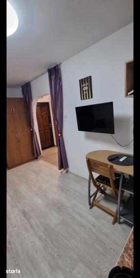 Apartament cu 2 camere semidecomandat în Faleza Nord
