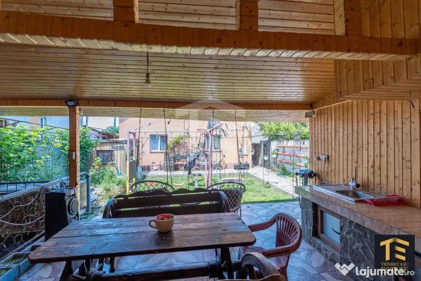 Casă cu 6 camere cu Teren 343 Mp în Central