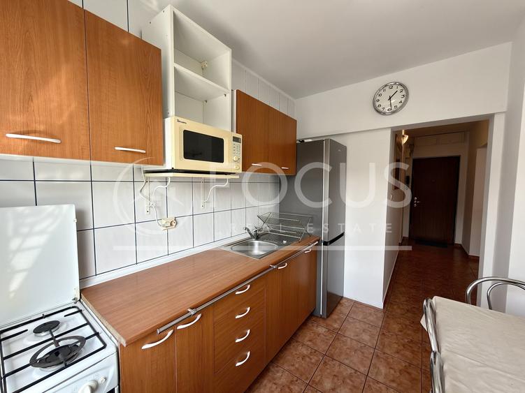 Apartament cu 2 camere semidecomandat, mobilat în Dorobanți