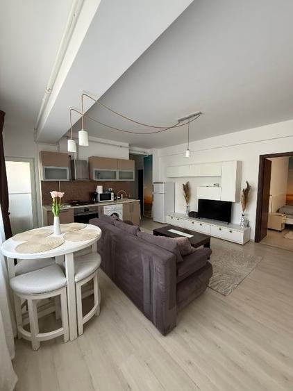 Apartament cu 2 camere circular, mobilat în Nord