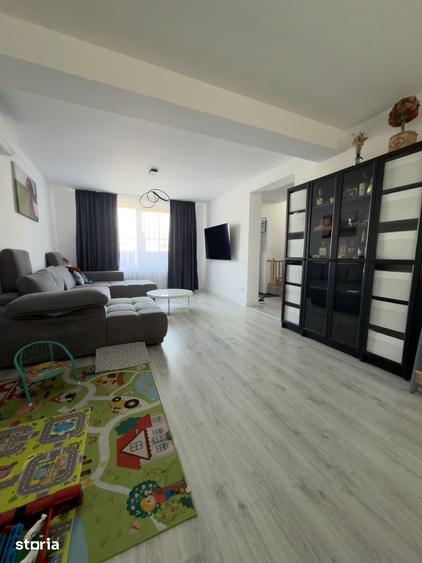 Casă cu 4 camere cu Teren 324 Mp în Central