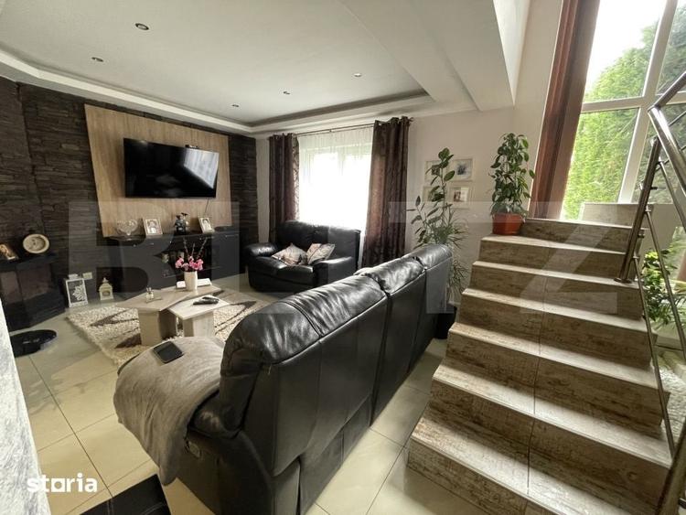 Casă cu 6 camere cu Teren 450 Mp în Central