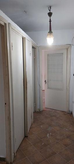 Apartament cu 2 camere nedecomandat în Central