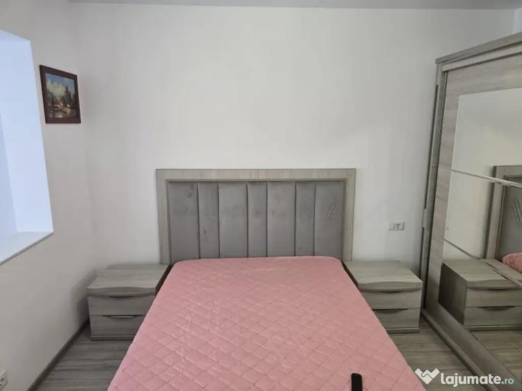 Ofer spre inchiriere apartament cu 3 camere - 3