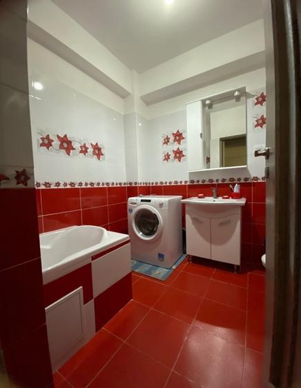 Apartament cu 2 camere semidecomandat în Calea Severinului
