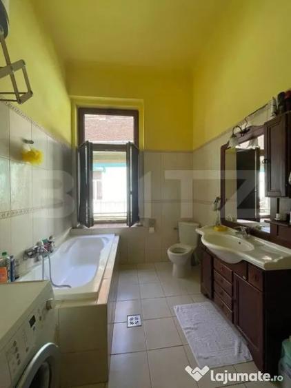 Apartament cu 2 camere semidecomandat, mobilat în Central