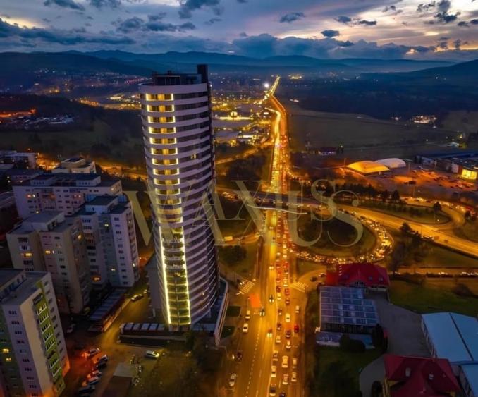 Penthouse cu 5 camere semidecomandat în Mănăștur