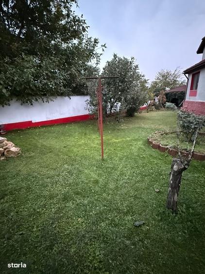 Casă cu 4 camere în Mihail Kogălniceanu