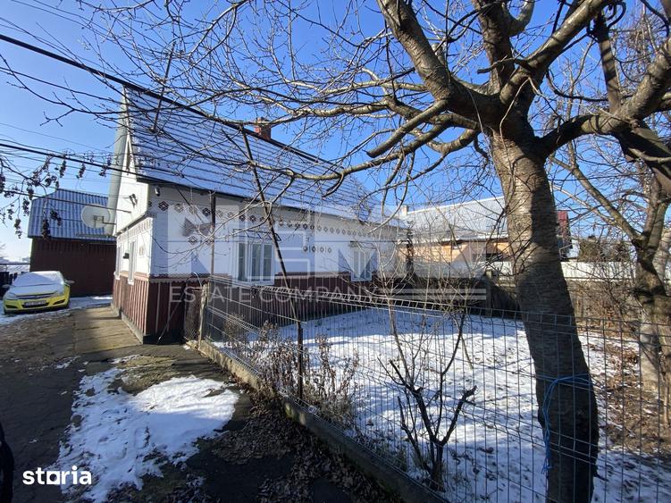 Casă cu 3 camere cu Teren 8000 Mp în Frătăuții Vechi