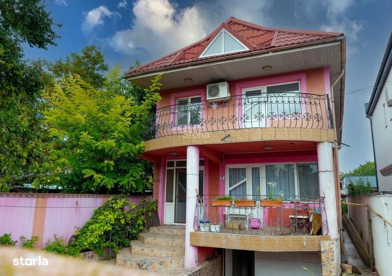 Casa de vanzare Str. 8 Martie | Piscina | Garaj | Teren 330 mp