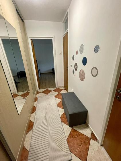 Garsonieră decomandată în Drumul Taberei