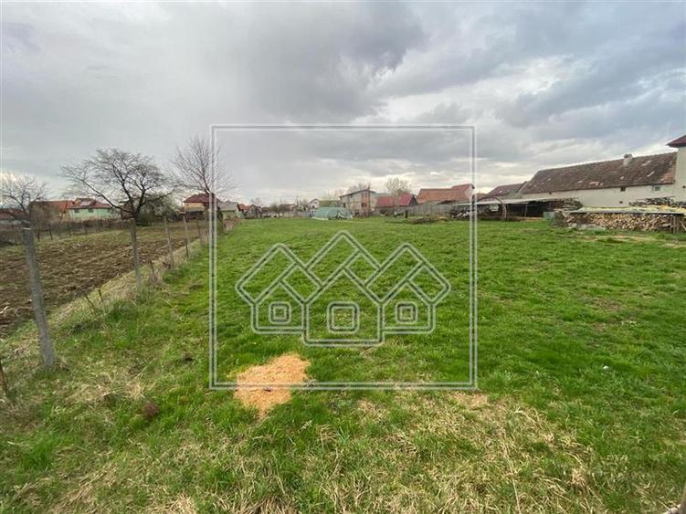 Teren Construcții intravilan de 1260 mp, în Central