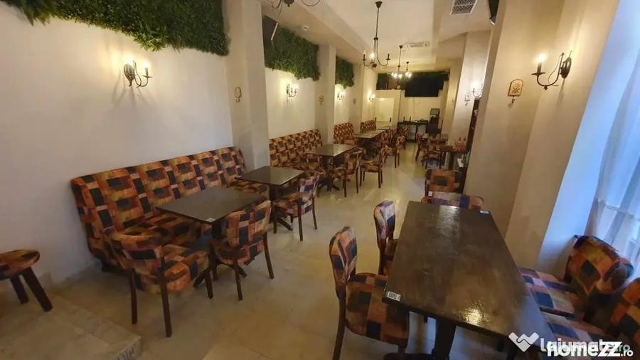 Casă cu 7 camere cu Teren 300 Mp în Centrul Istoric