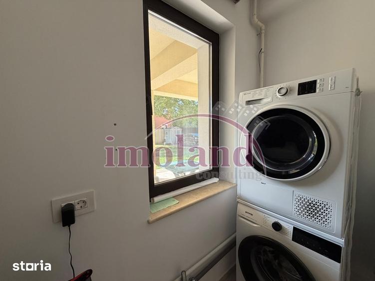 Casă cu 6 camere cu Teren 500 Mp în Central