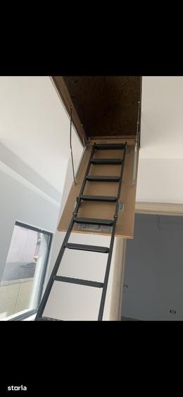 Casă cu 4 camere cu Canalizare în Central