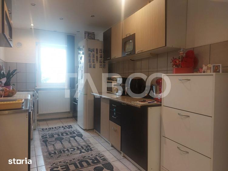Apartament 65 mp 3 camere decomandate balcon Pet Friendly Valea Aurie - 1