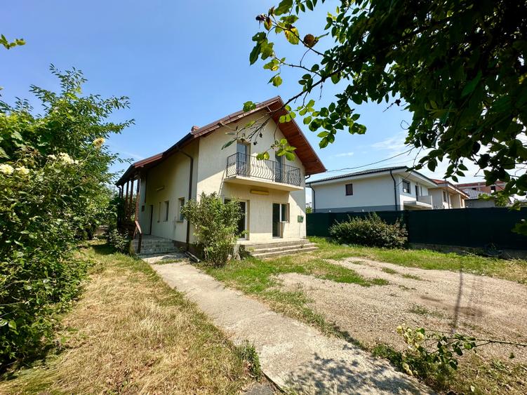 Casă cu 5 camere cu Canalizare în Nicolae Grigorescu