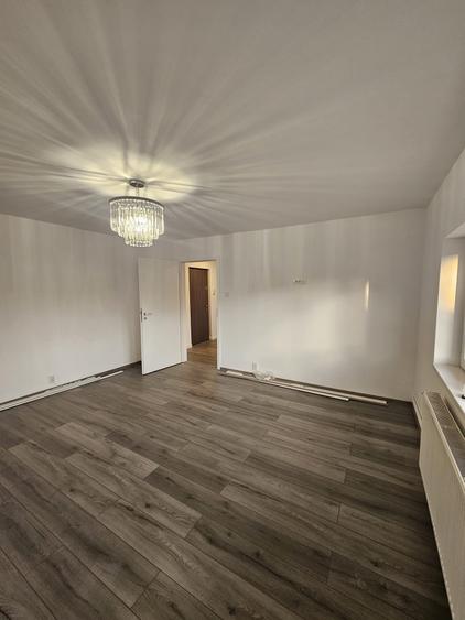 Apartament cu 2 camere decomandat în Dorobanților