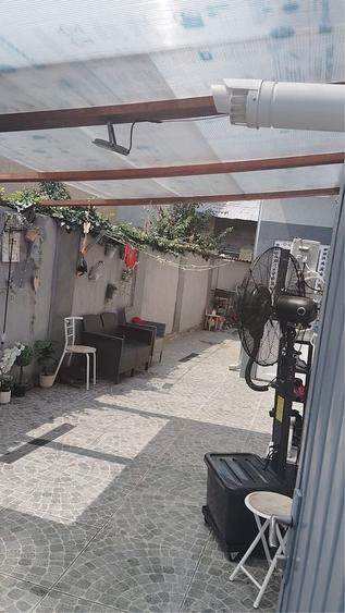 Casă cu 4 camere semidecomandat în Central