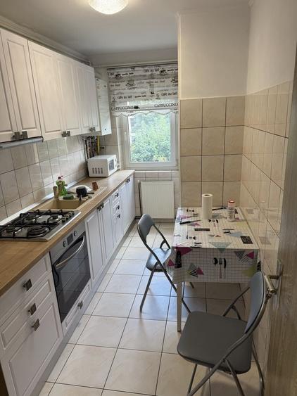 Apartament cu 2 camere nedecomandat în Calea București