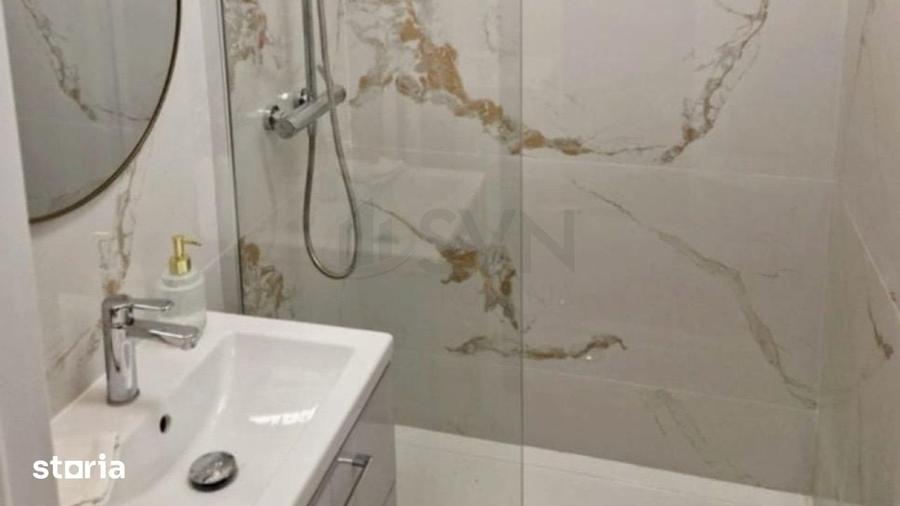 Apartament cu 2 camere semidecomandat în Centrul Istoric