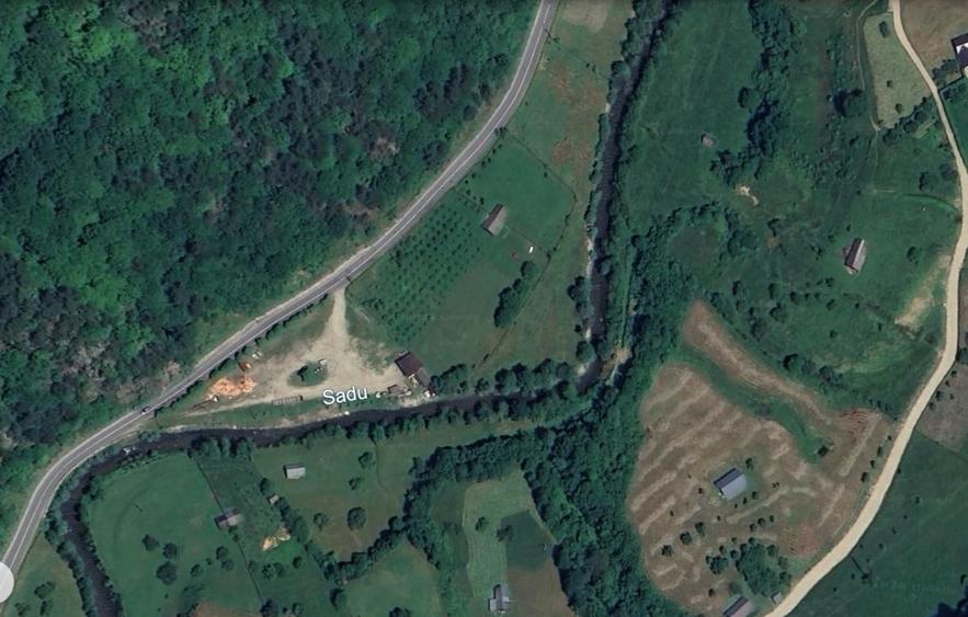 Teren Construcții intravilan de 7614 mp, în Râu Sadului
