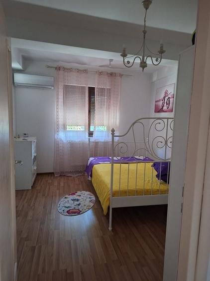 Apartament cu 2 camere decomandat în Crângași