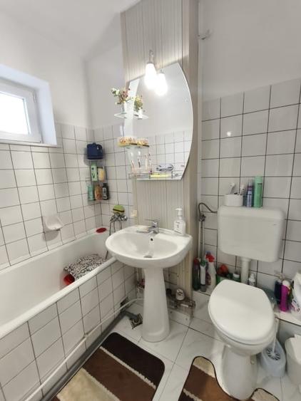 Apartament 3 camere+boxa, etaj 3, zona Hurmuzachi, Radauti - 10