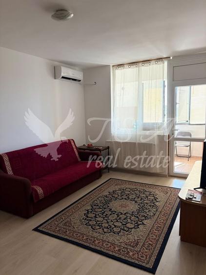 Apartament cu 2 camere semidecomandat, mobilat în Sud-Vest