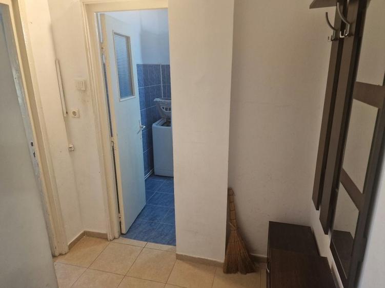 Apartament cu 2 camere decomandat în Dărmănești