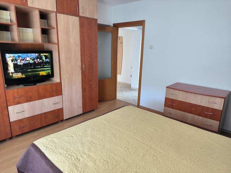 Apartament cu 2 camere decomandat în Buzaului