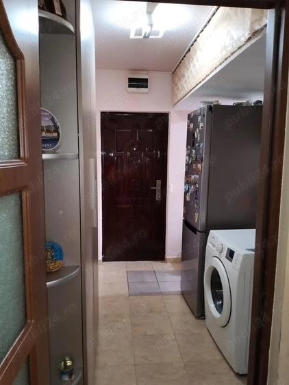 Apartament cu 2 camere nedecomandat în Central