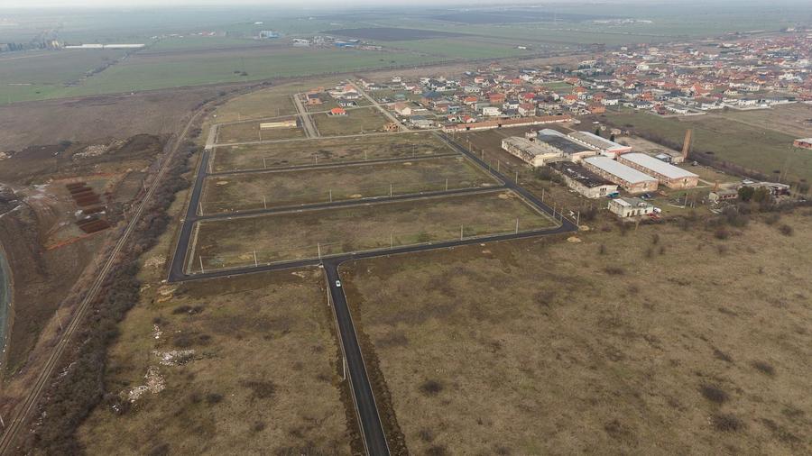 Teren Construcții intravilan de 605 mp, în Vladimirescu