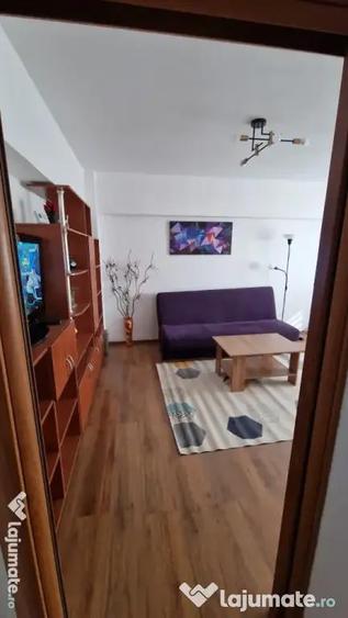Casă cu 7 camere în Grivița