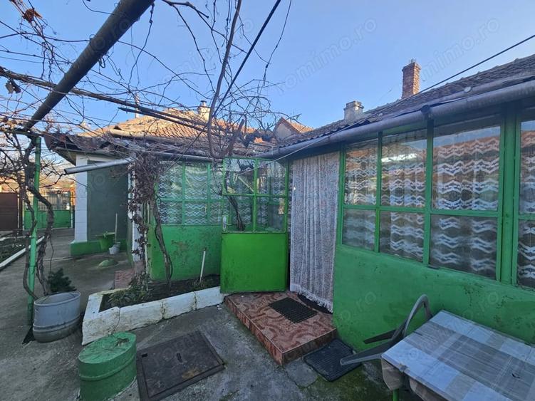 Casă cu 2 camere cu Teren 388 Mp în Dorobanților
