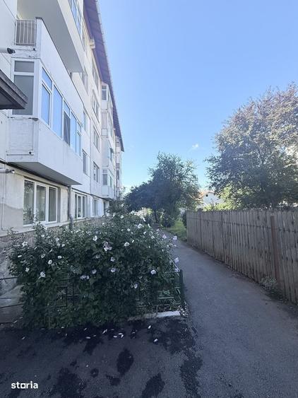 Apartament cu 2 camere, mobilat în Central