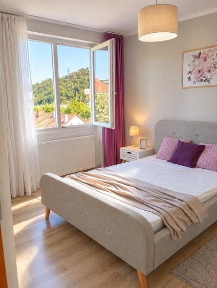 Apartament cu 2 camere semidecomandat în Exterior Vest