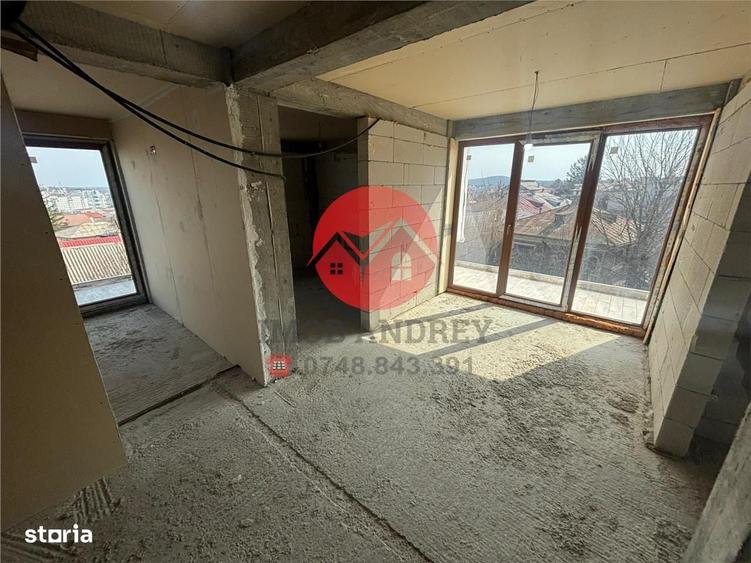 Casă cu 4 camere în Ultracentral