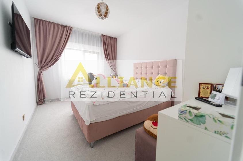 Casă individuală cu 4 camere decomandat cu Canalizare în Frumușani