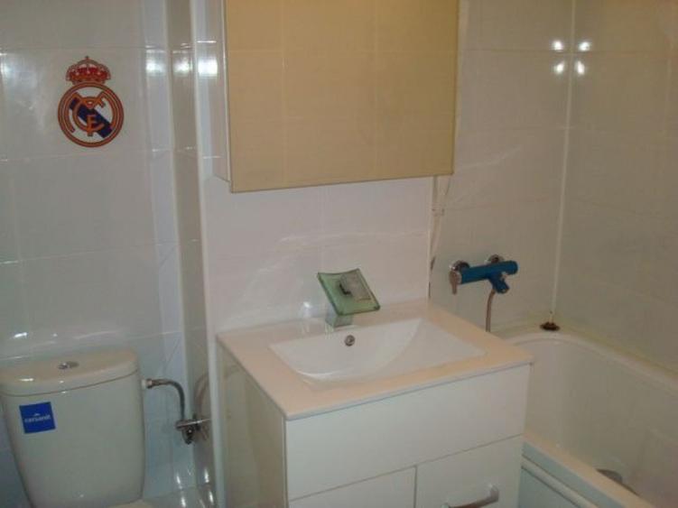 Apartament cu 2 camere decomandat în Mircea cel Bătrân