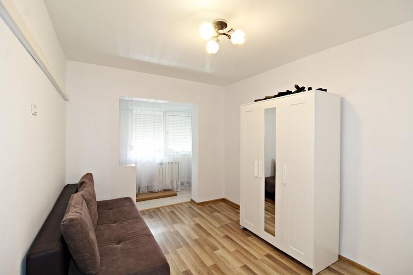 Apartament cu 3 camere decomandat în Inel II