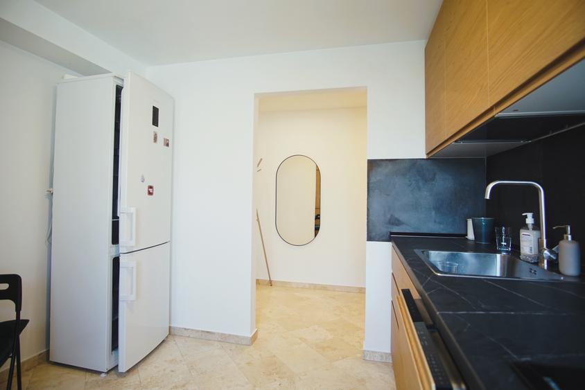 Apartament cu 2 camere semidecomandat în Vitan Mall
