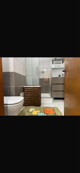 Apartament cu 3 camere decomandat în Bistrița Lac