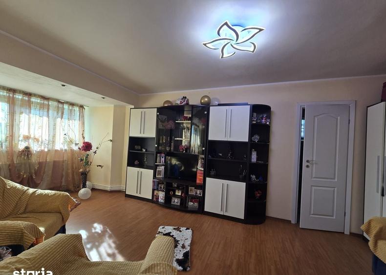Apartament cu 2 camere semidecomandat, mobilat în Țiglina 1