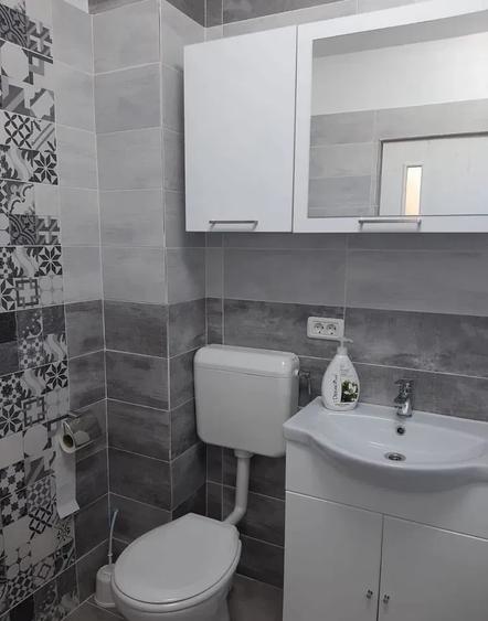 Apartament cu 2 camere decomandat în Micești